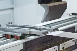 Press brakes: reducing the time of series changeover 